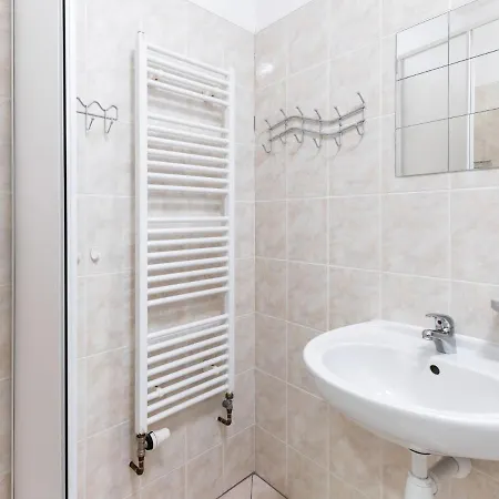 611-2 By Interhome Apartment